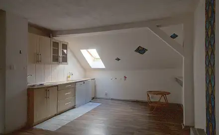 Pronájem bytu 3+kk 49 m², Tovární, Chodov, okres Sokolov