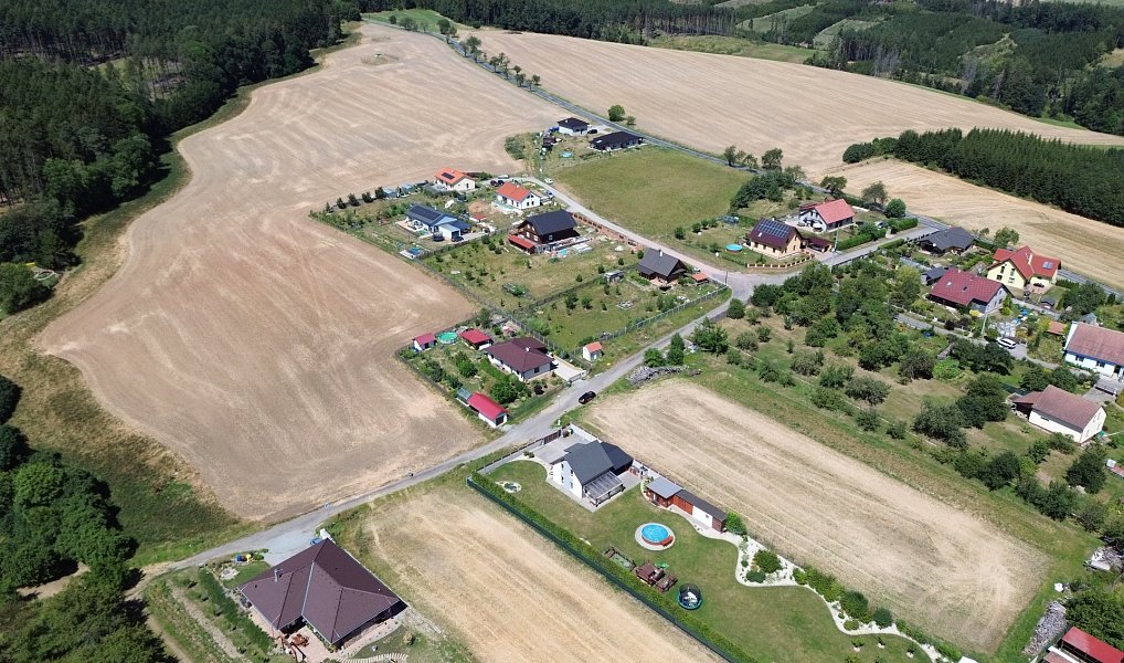 Prodej stavebního pozemku 609 m², Štěchov – náhled fotky 2