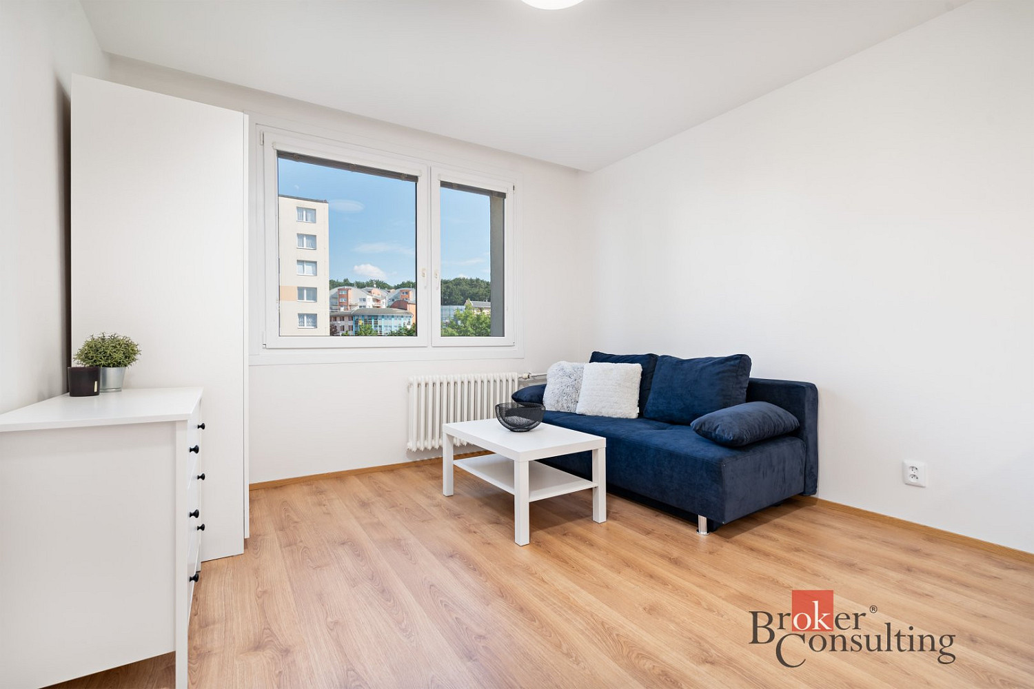 Pronájem bytu 1+kk 20 m² — photo 2
