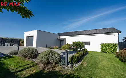 Prodej domu 202 m² s pozemkem 1 102 m², Říčky, okres Brno-venkov