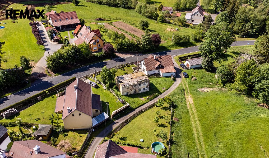Prodej stavebního pozemku 579 m², Bečov nad Teplou – náhled fotky 10