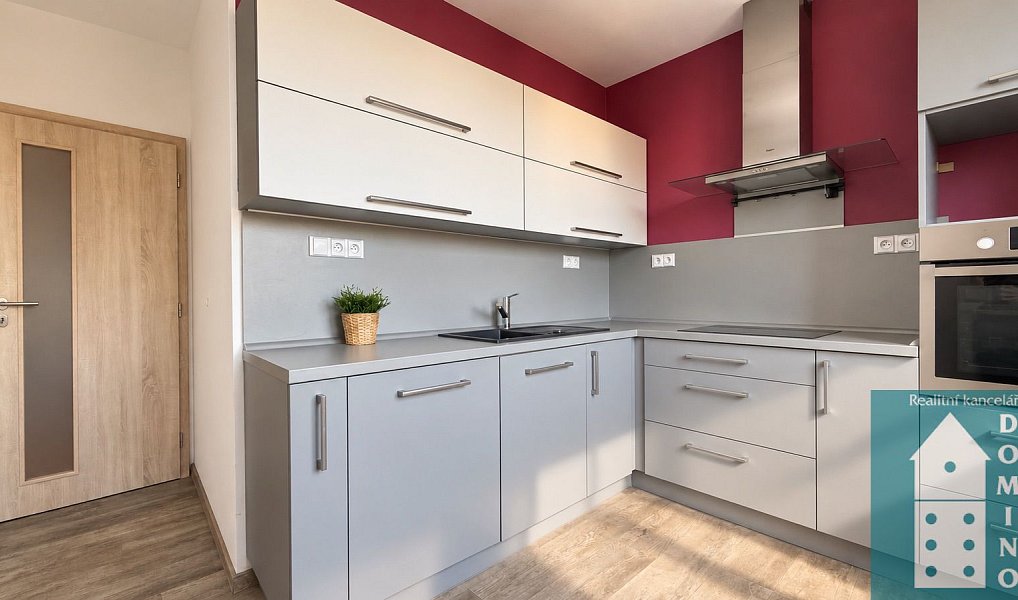 Prodej bytu 3+1 71 m², Opava – náhled fotky 4