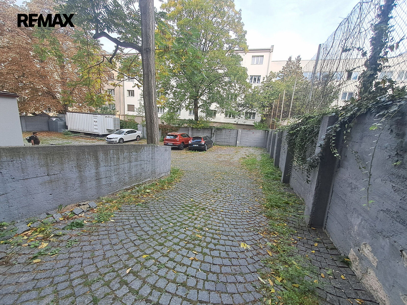 K pronájmu parkovací stání - venkovní 14m2 – fotografie 5