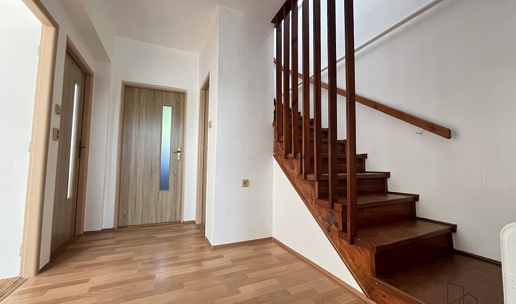Prodej domu 140 m² s pozemkem 393 m², Velký Karlov – náhled fotky 4