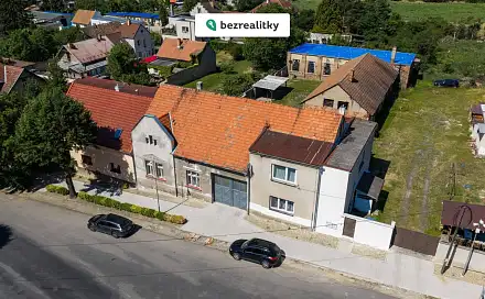 Prodej domu 500 m² s pozemkem 1 112 m², Revoluční, Zlonice, okres Kladno