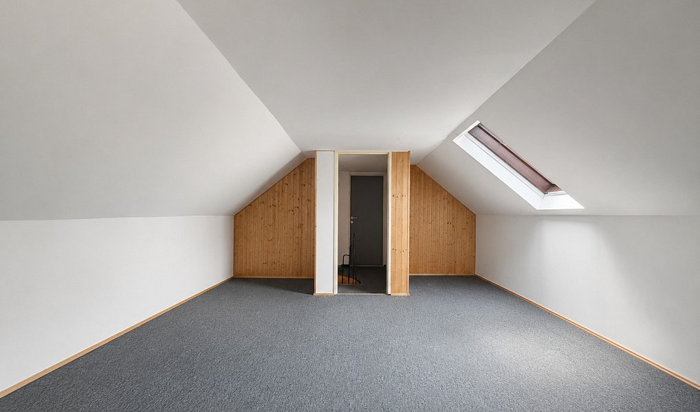 Prodej domu 154 m² s pozemkem 431 m², Jesenice – náhled fotky 12