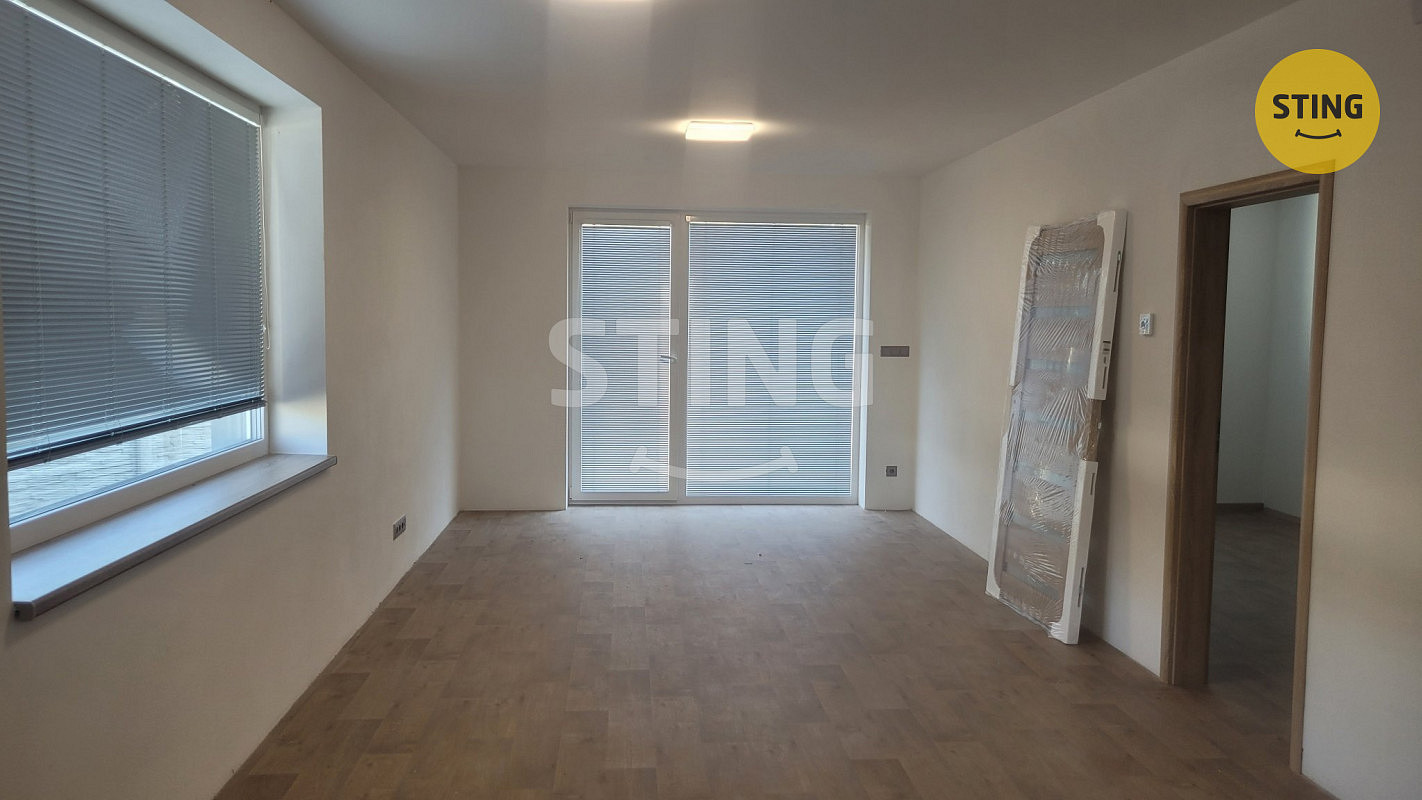 Pronájem bytu 3+kk 80 m² — photo 4