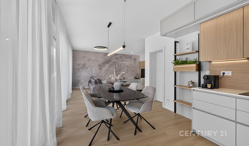 Prodej domu 150 m² s pozemkem 614 m², Kamenice – náhled fotky 12