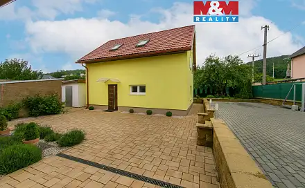Pronájem domu 82 m² s pozemkem 350 m², Mramorová, Tetín, okres Beroun