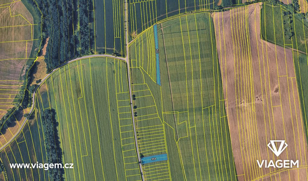 Prodej pole 889 m², Kelč – náhled fotky 4
