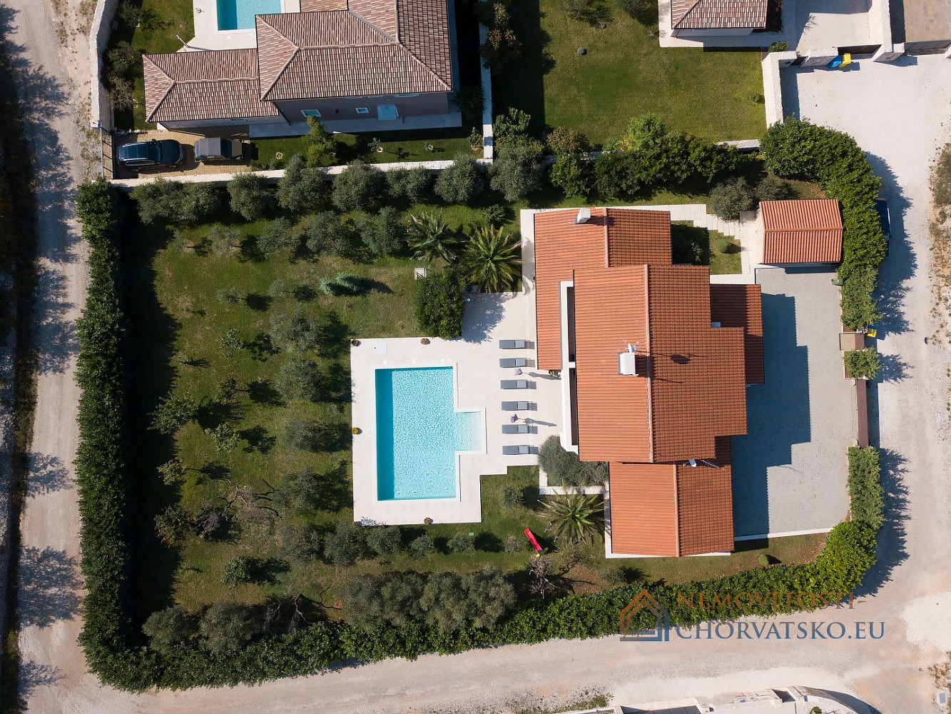 Prodej domu 400 m² s pozemkem 1 980 m² - Widok 4