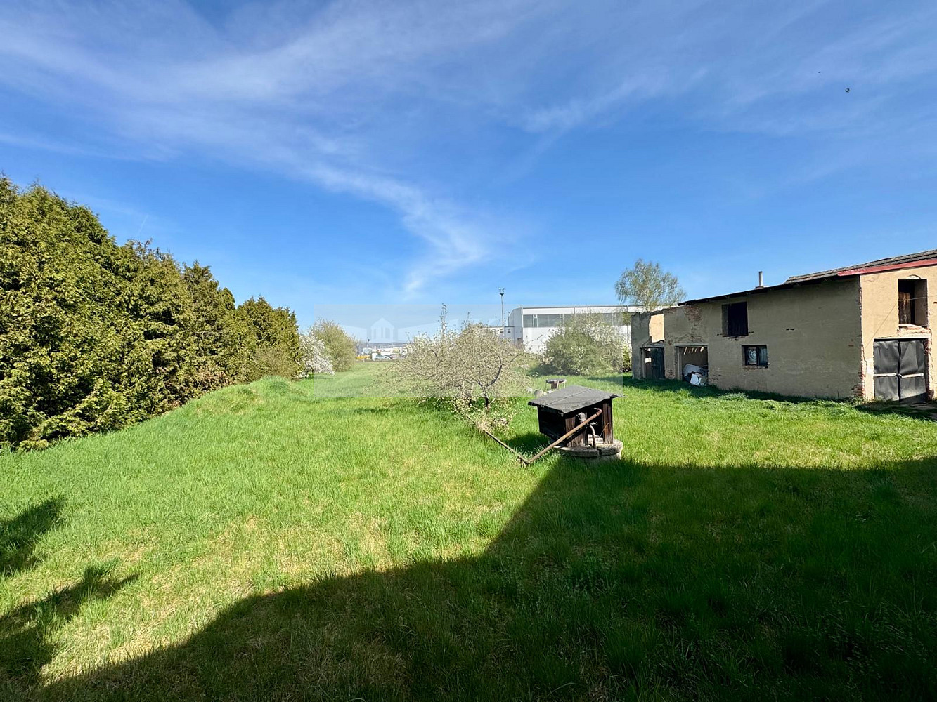 Prodej stavebního pozemku 2 582 m² – fotografie 5