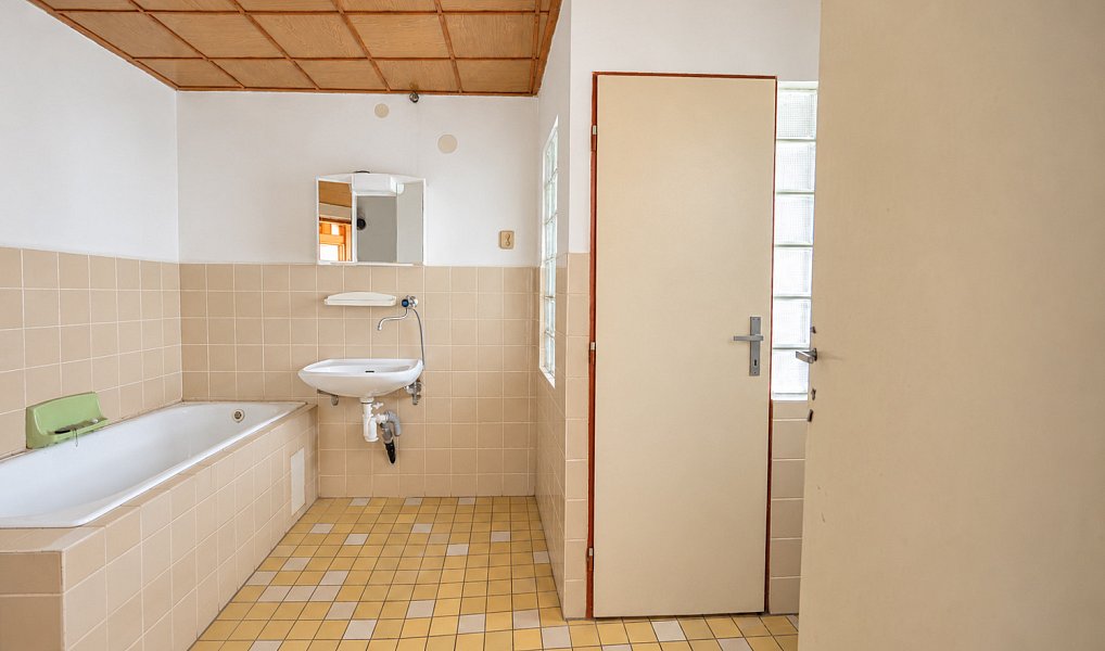Prodej domu 223 m² s pozemkem 3 747 m², Trutnov – náhled fotky 9