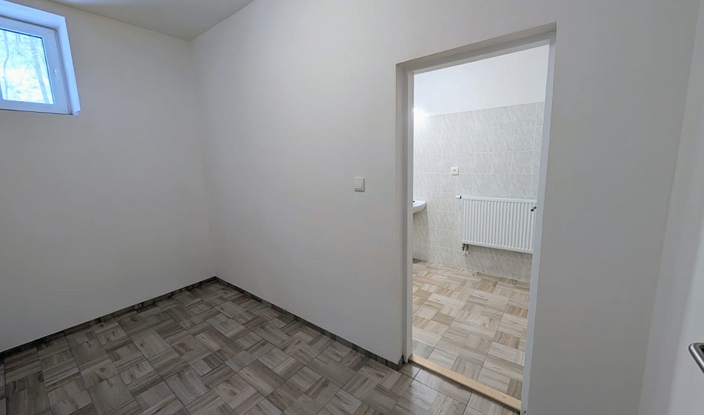 Pronájem bytu 2+kk 59 m², Peruc – náhled fotky 10