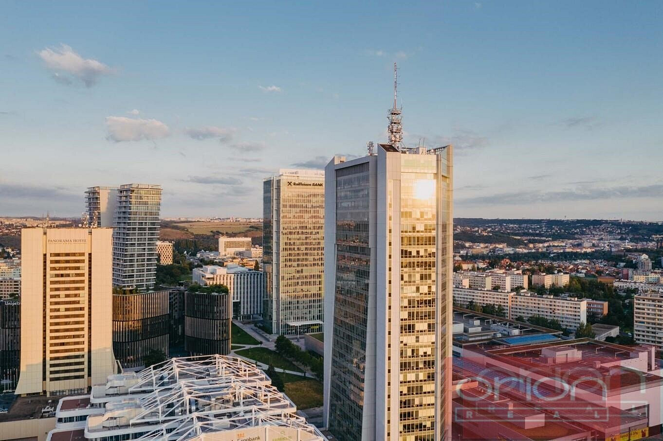 Pronájem kanceláře 25 m² – fotografie 3