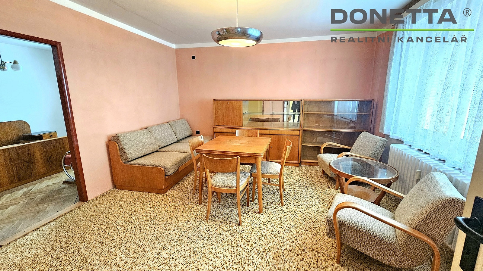 Prodej bytu 2+1 57 m² – pohled 2