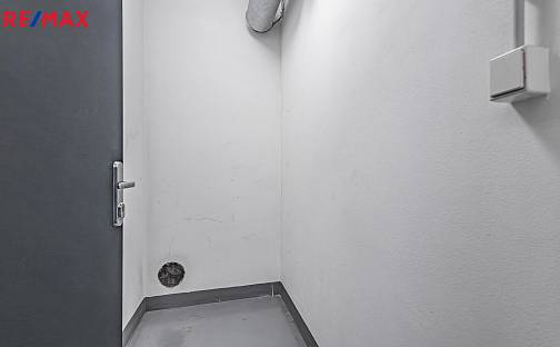 Prodej skladovacích prostor 2 m², Rižská, Praha 10 - Hostivař