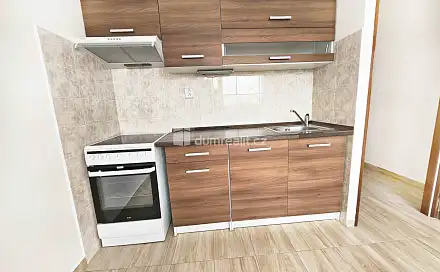 Pronájem bytu 1+1 35 m², Příbramská, Verneřice, okres Děčín