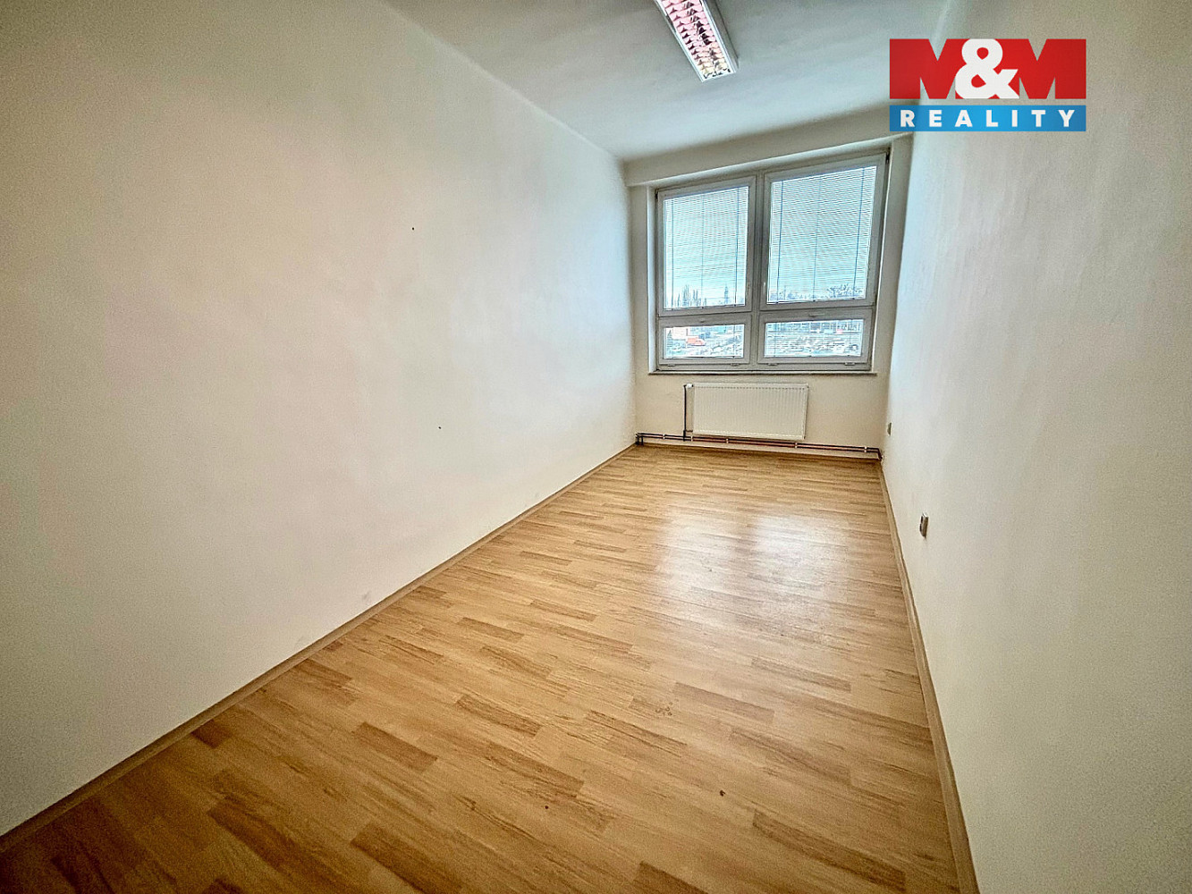 Pronájem kanceláře 16 m² – fotografie 2
