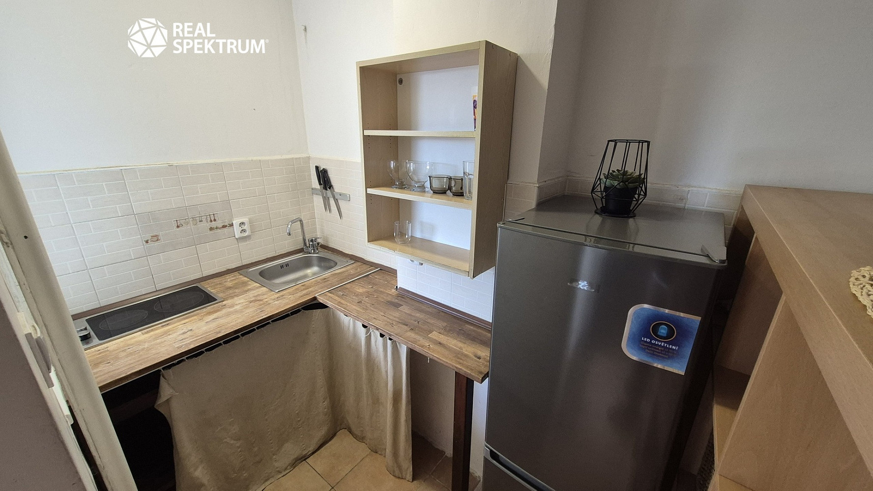 Pronájem bytu 1+kk 39 m² – fotografie 5