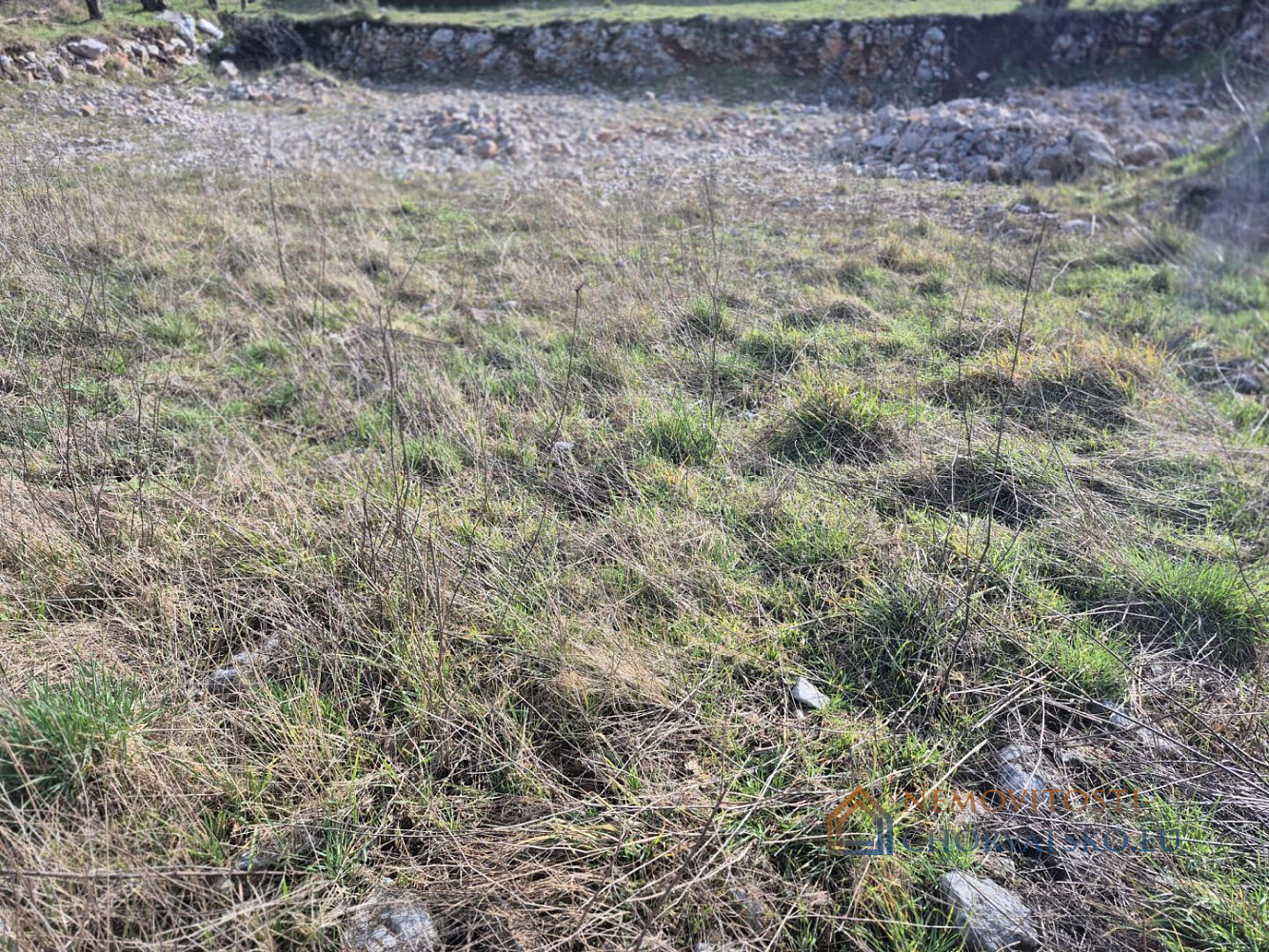 Prodej stavebního pozemku 829 m² - Widok 4