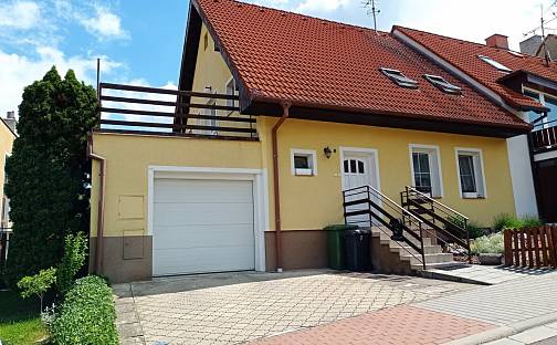 Prodej domu 185 m² s pozemkem 351 m², Majakovského, Mikulov, okres Břeclav