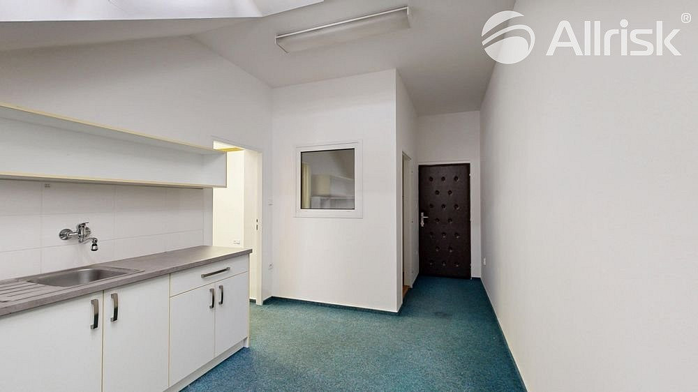 Pronájem kanceláře 52 m²