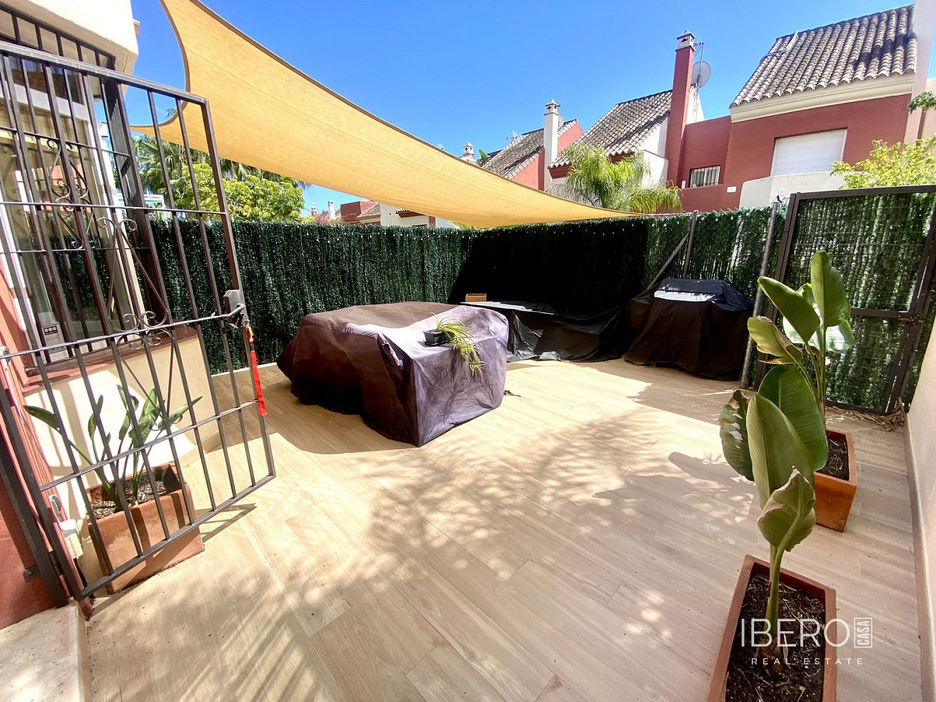 Prodej domu 162 m² s pozemkem 162 m² - Widok 2