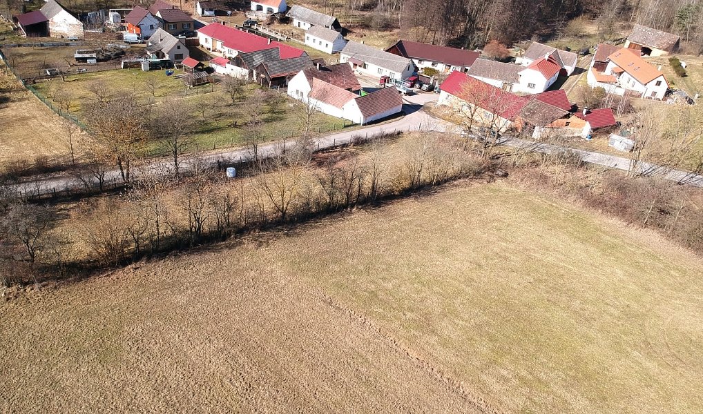 Prodej stavebního pozemku 4 553 m², Bílsko – náhled fotky 10