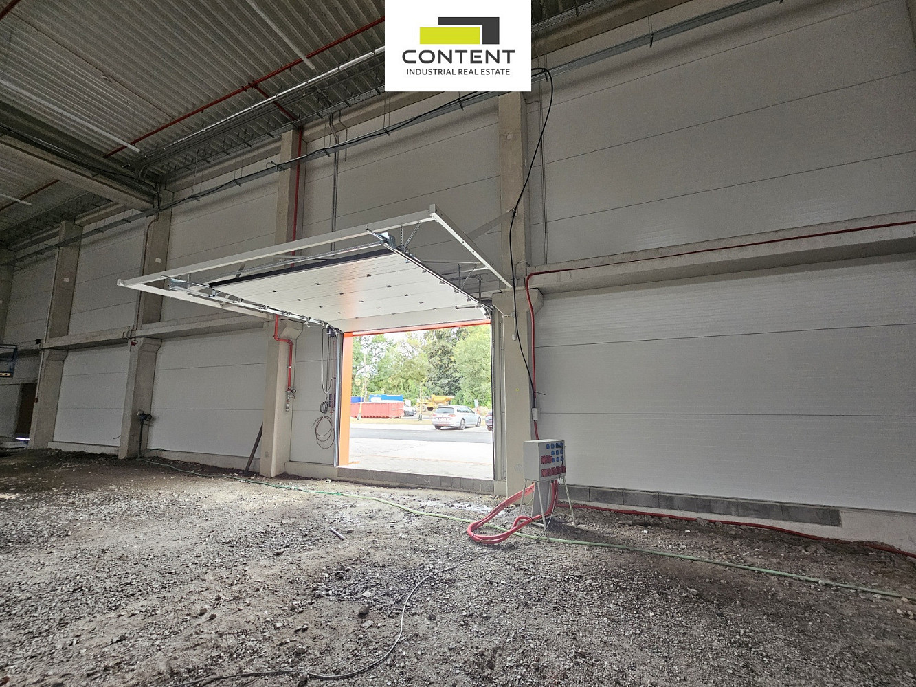Pronájem výrobních prostor 4 608 m² — photo 4