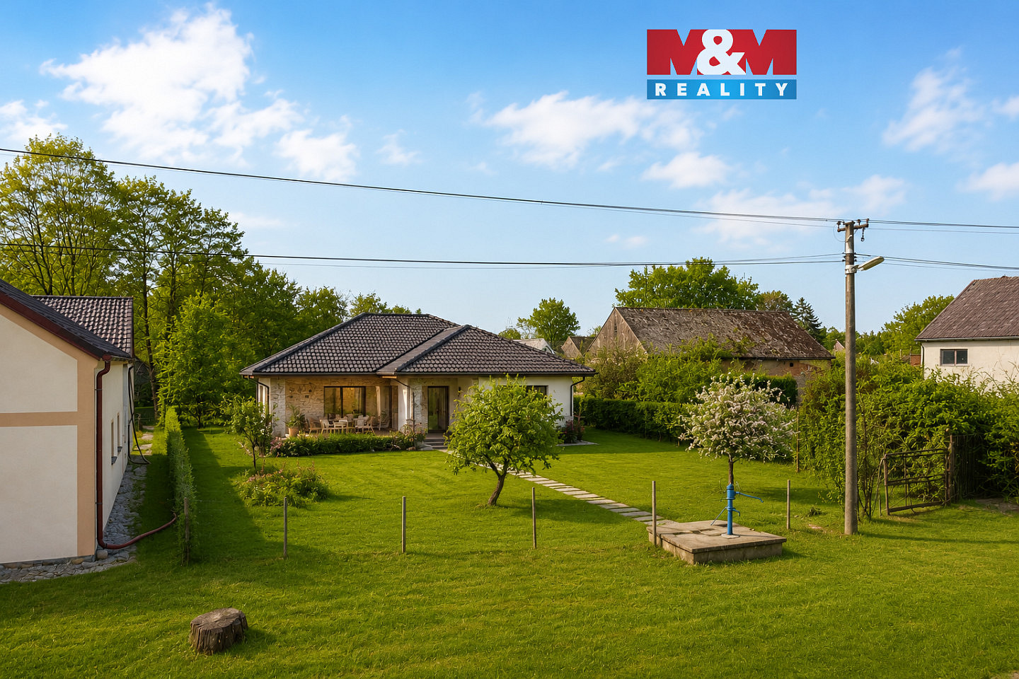 Prodej stavebního pozemku 1 403 m²