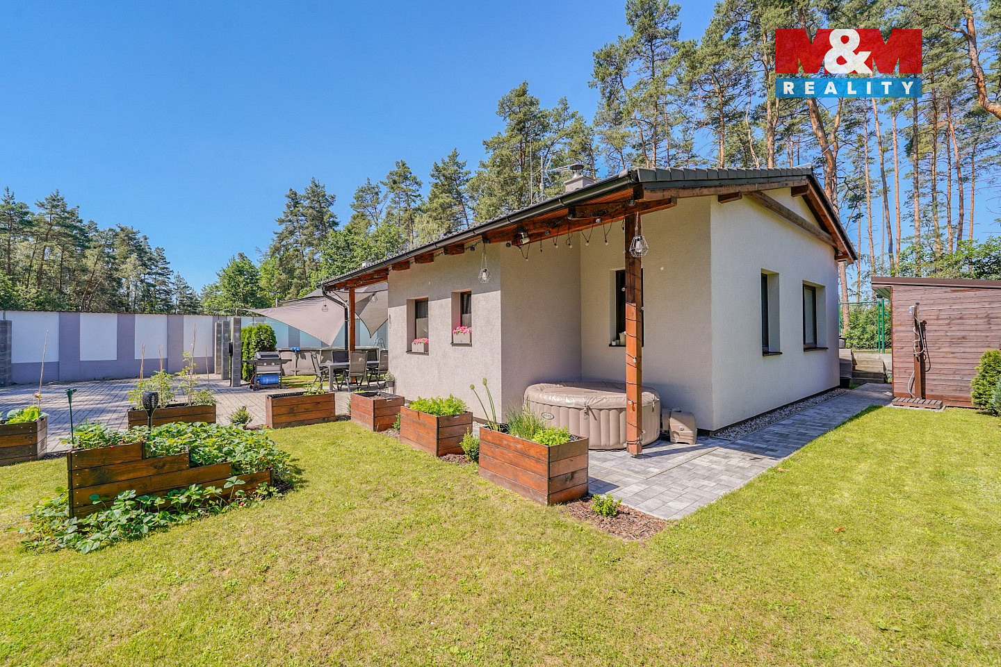 Prodej domu 75 m² s pozemkem 562 m² — photo 2