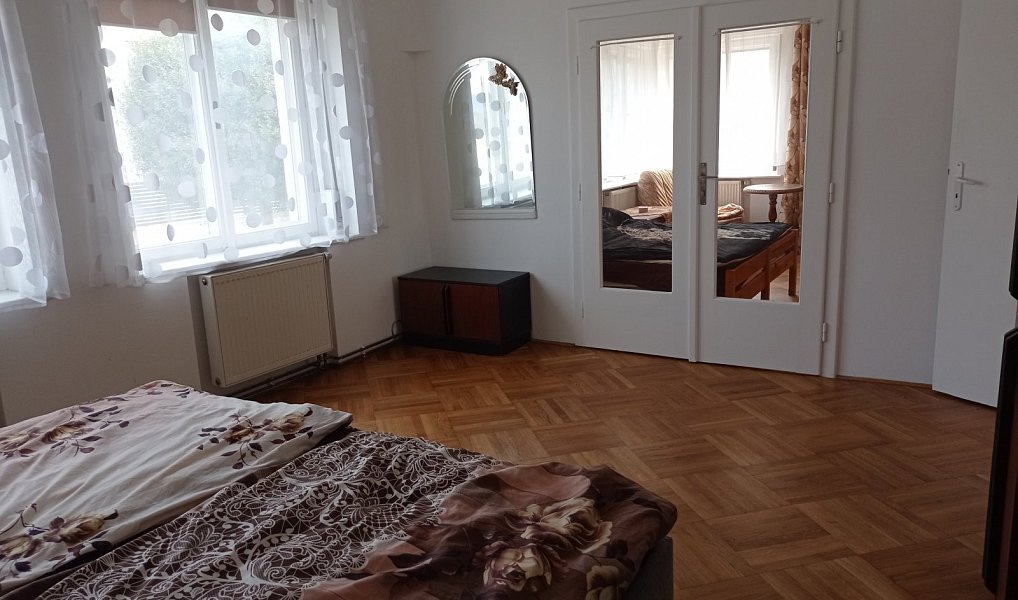 Prodej domu 200 m² s pozemkem 844 m², Mikulov – náhled fotky 9