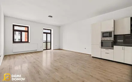 Prodej bytu 2+kk 71 m², Nádražní, Uherské Hradiště