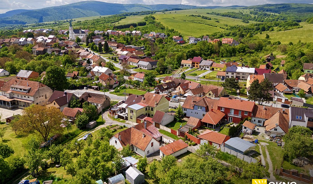 Prodej domu 197 m² s pozemkem 1 265 m², Strání – náhled fotky 18