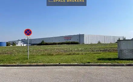 Prodej komerčního pozemku 12 962 m², Postřižín, okres Mělník