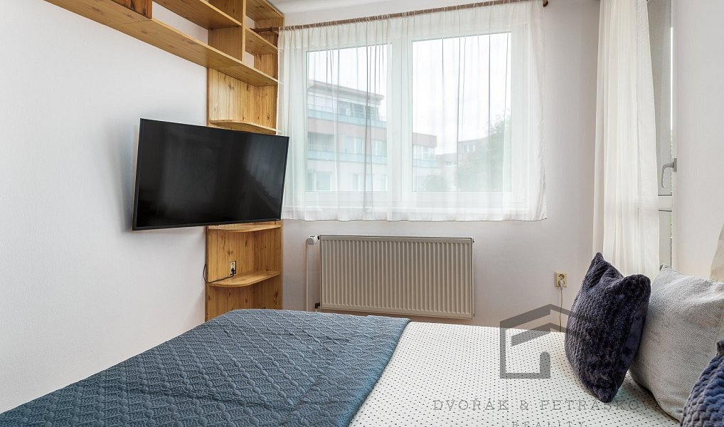 Pronájem bytu 3+kk 86 m², Praha – náhled fotky 11