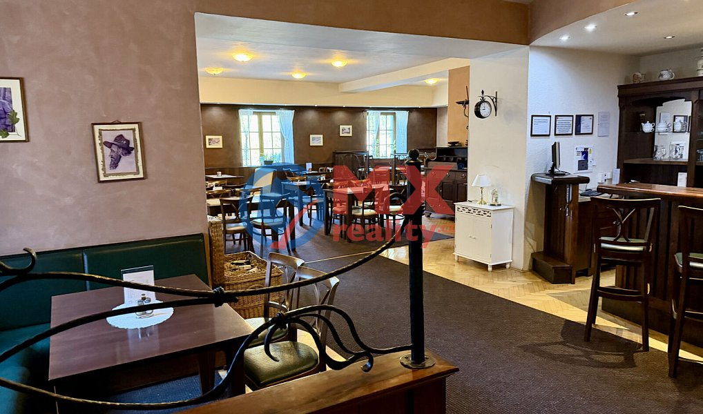 Prodej ubytovacího objektu 2 428 m², Sobotín – náhled fotky 6