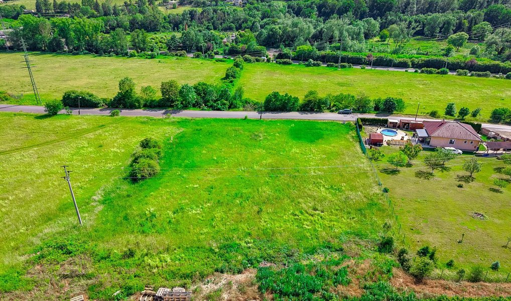 Prodej stavebního pozemku 3 430 m², Bystřany – náhled fotky 30