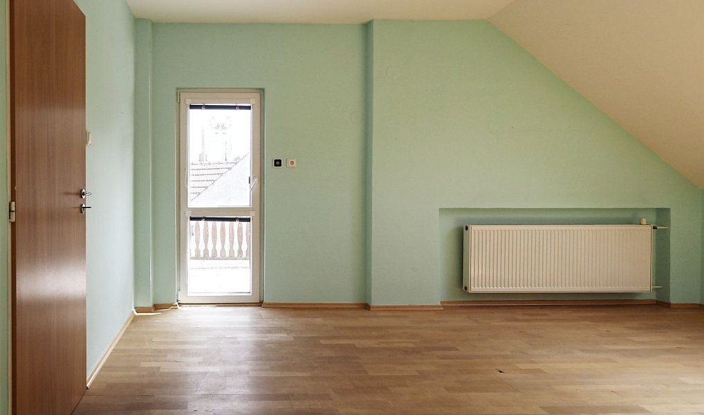 Pronájem domu 197 m² s pozemkem 1 010 m², Nemochovice – náhled fotky 8