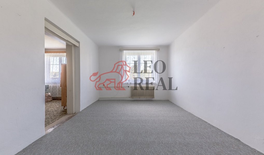 Prodej domu 250 m² s pozemkem 496 m², Rovensko pod Troskami – náhled fotky 11