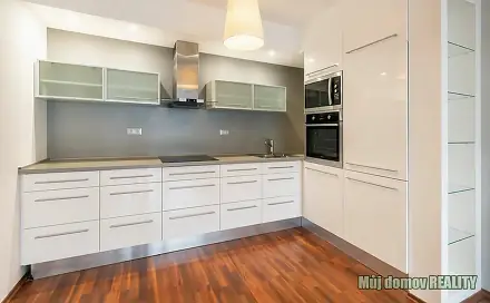 Pronájem bytu 2+kk 52 m², Zakšínská, Praha 9 - Střížkov