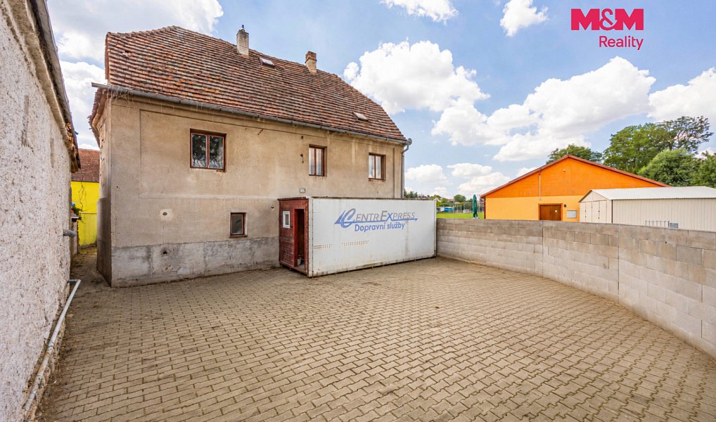 Prodej domu 130 m² s pozemkem 338 m², Hoštka – náhled fotky 3