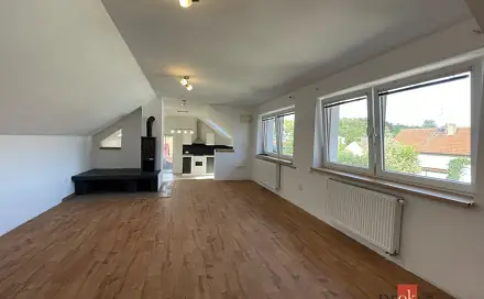 Pronájem bytu 3+kk 95 m², Náměstí, Žebrák, okres Beroun