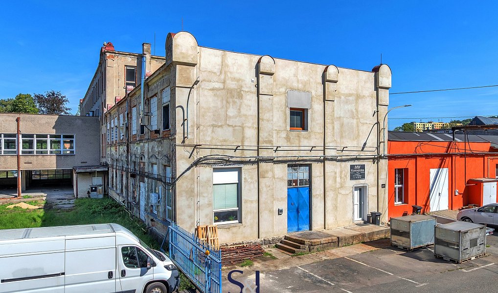 Prodej výrobních prostor 626 m², Chrastava – náhled fotky 2