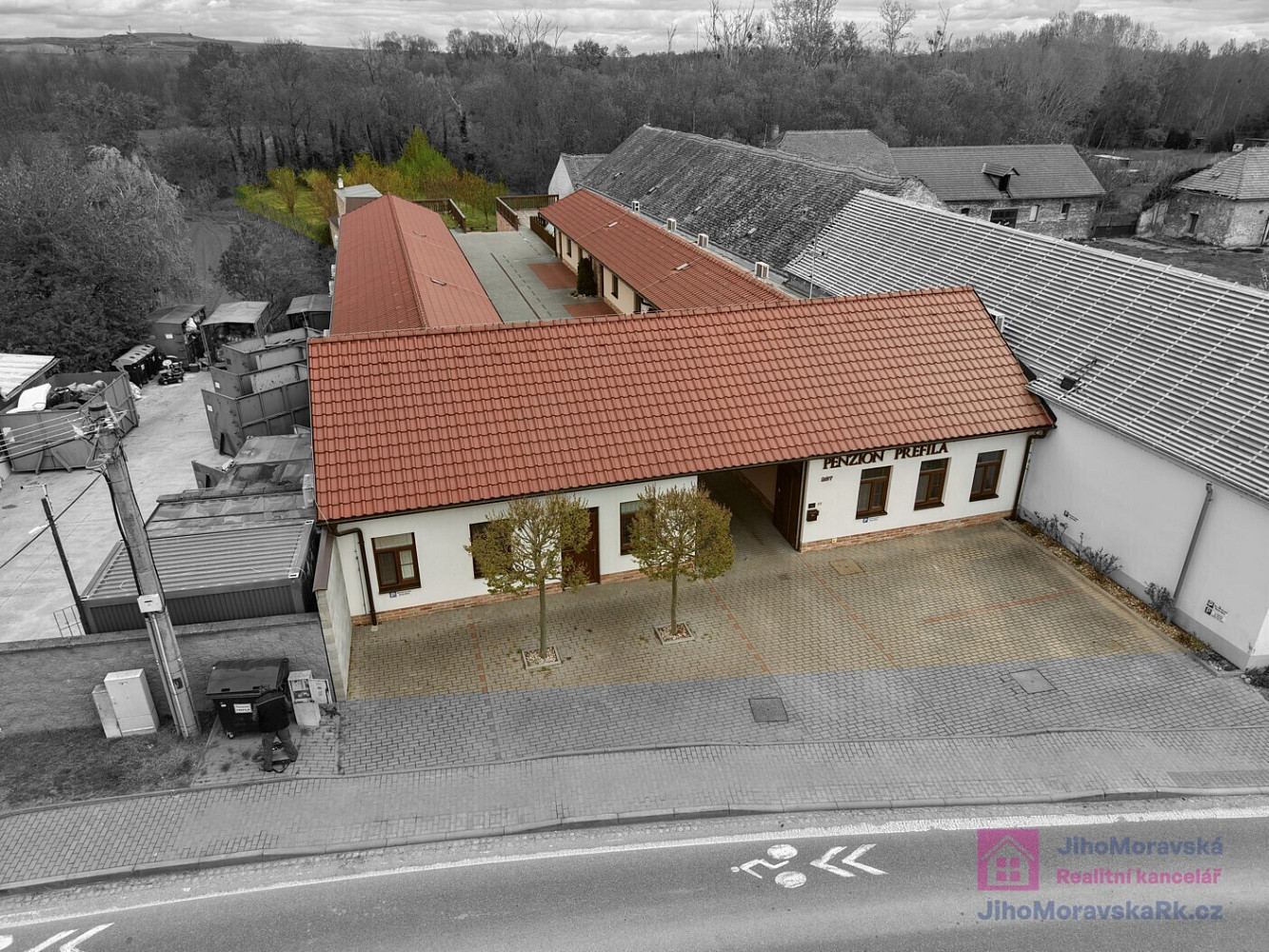 Prodej ubytovacího objektu 664 m²
