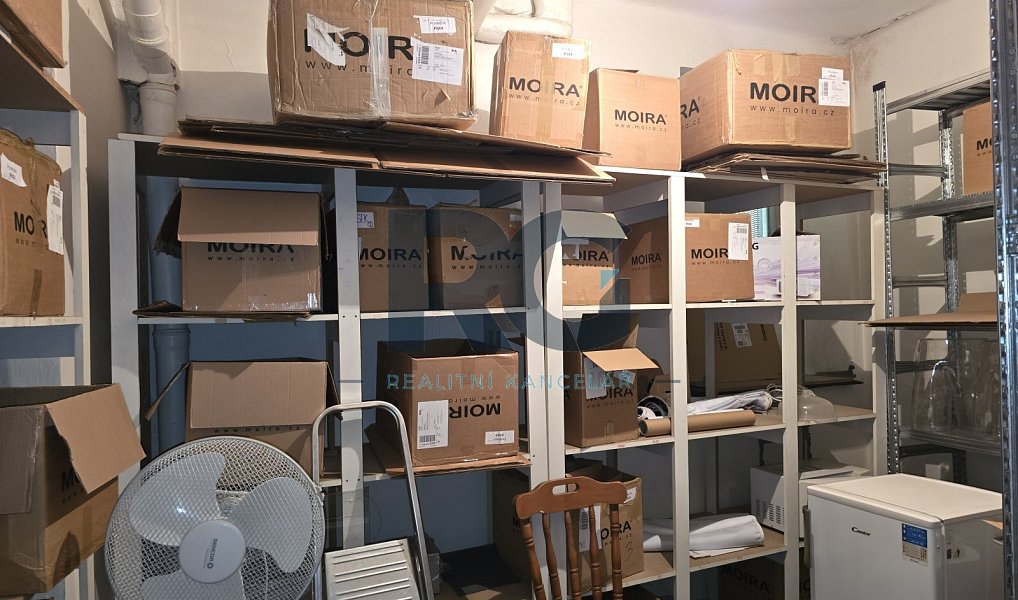 Pronájem obchodních prostor 50 m², Písek – náhled fotky 8