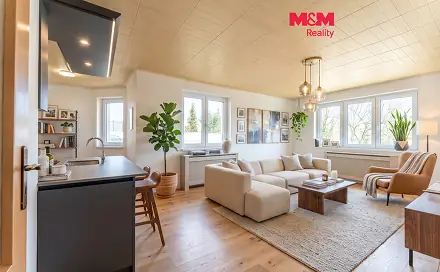 Prodej bytu 4+kk 100 m², Zahradní, Kosmonosy, okres Mladá Boleslav