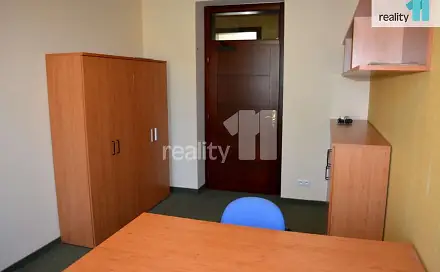 Pronájem kanceláře 14 m², Chebská, Karlovy Vary - Dvory
