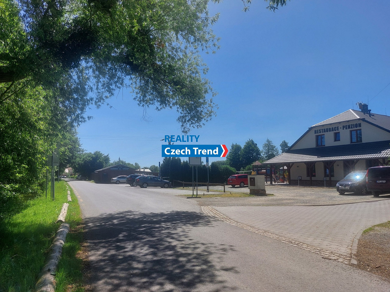 Prodej komerčního pozemku 949 m² – fotografie 5